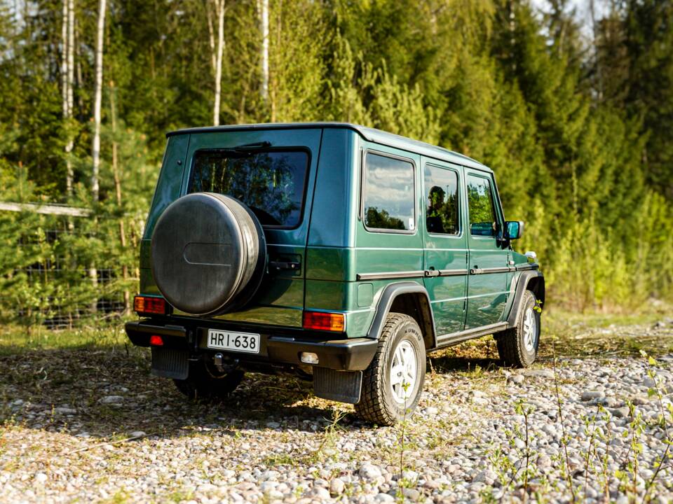 Bild 29/45 von Mercedes-Benz 300 GE (lang) (1991)