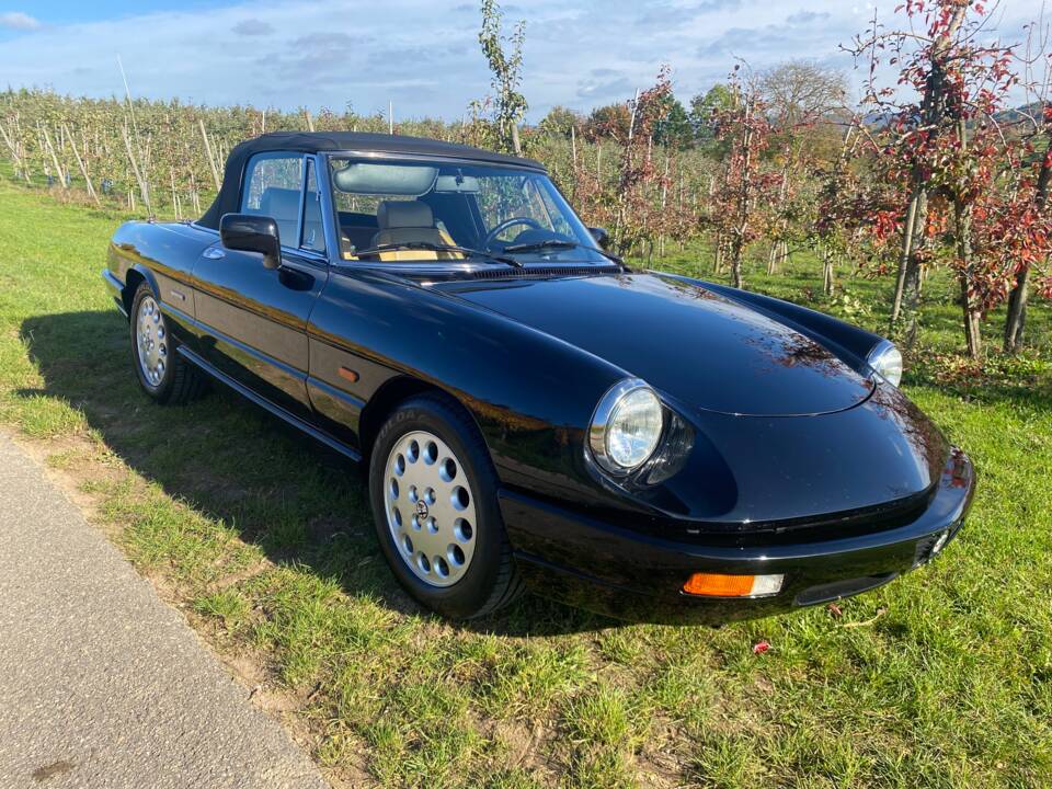 Afbeelding 21/22 van Alfa Romeo 2.0 Spider (1993)