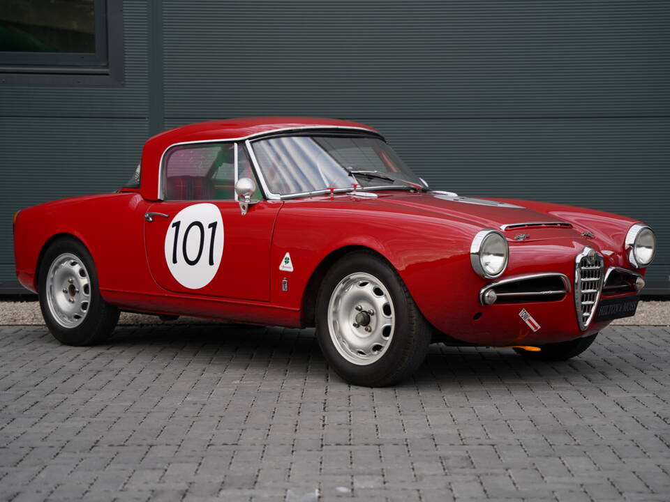 Bild 1/50 von Alfa Romeo Giulia 1600 Spider Veloce (1965)