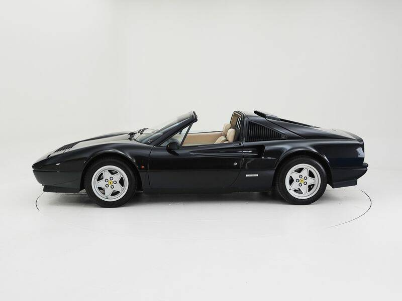 Image 8/15 of Ferrari 328 GTS (1987)