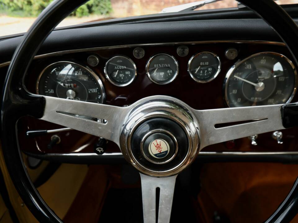 Bild 27/50 von Maserati 3500 GT Touring (1961)