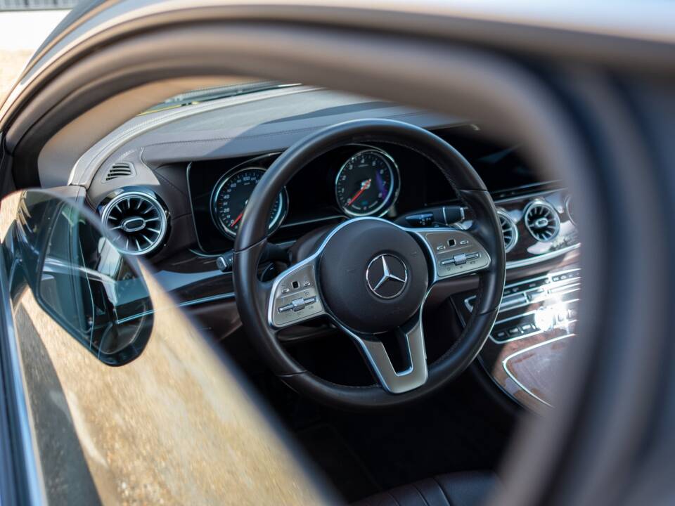 Image 47/85 of Mercedes-Benz CLS 450 4MATIC (2018)