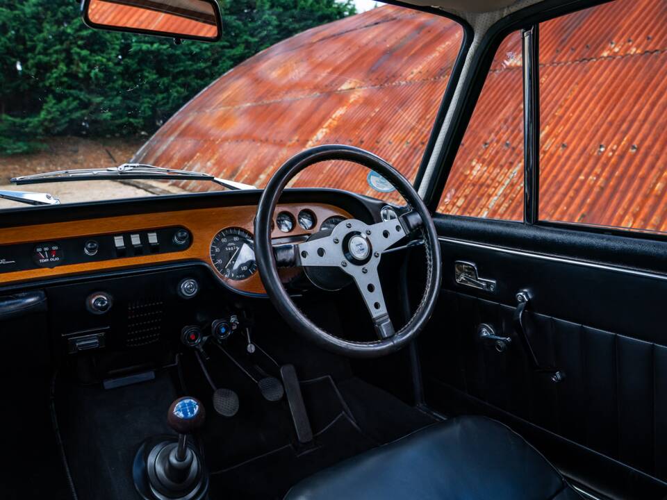 Immagine 23/33 di Lancia Fulvia Rallye HF 1.6 (1969)