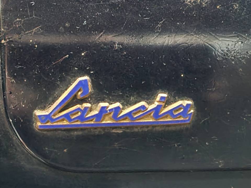 Image 13/36 of Lancia Aurelia B10 (1951)