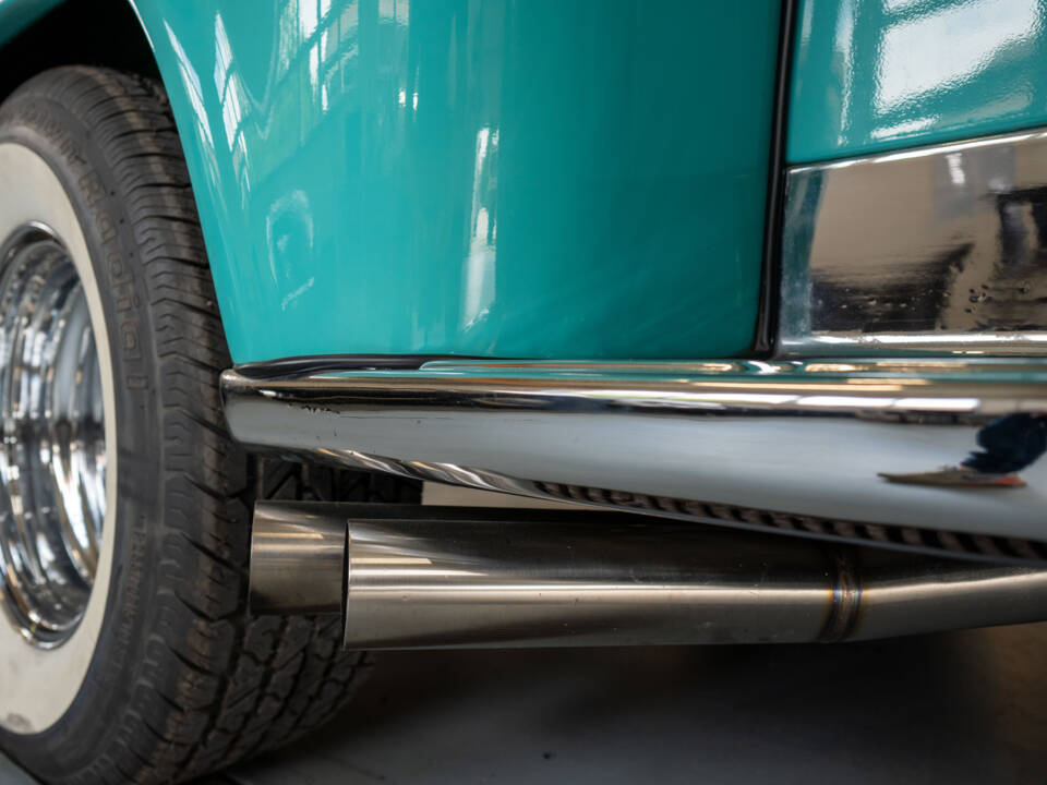 Image 28/38 of Chevrolet Apache Stepside (1958)