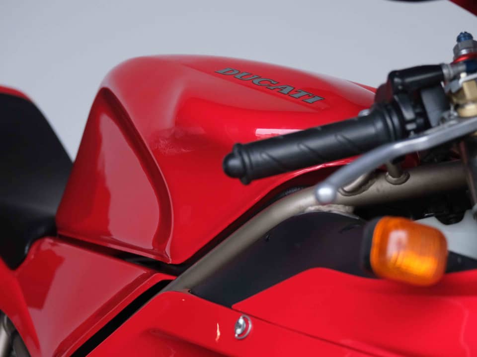 Bild 17/93 von Ducati 916 Strada (1994)