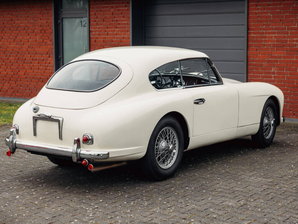 Image 37/53 of Aston Martin DB 2&#x2F;4 Mk I (1955)