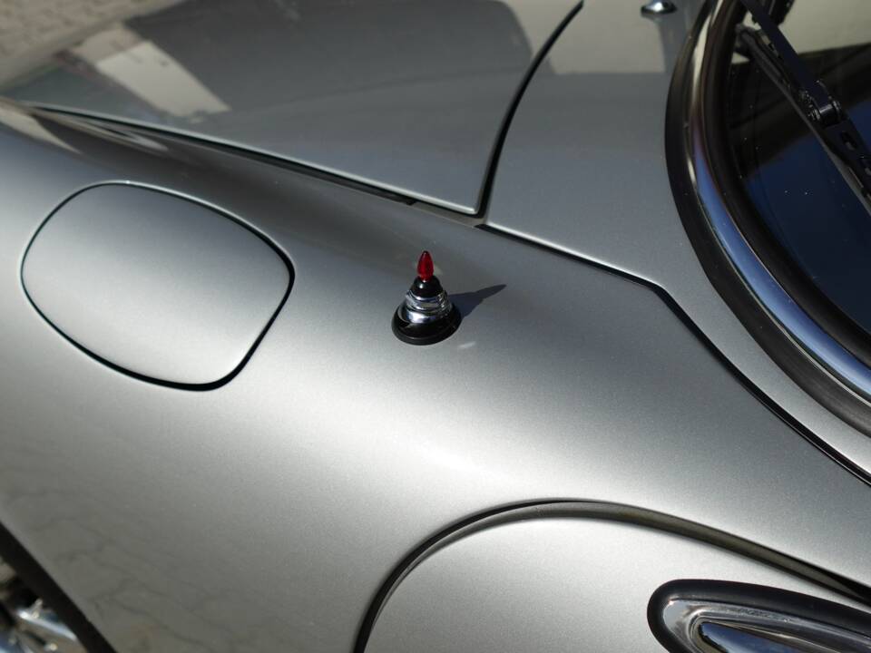 Bild 9/42 von Porsche 911 2.0 T (1968)