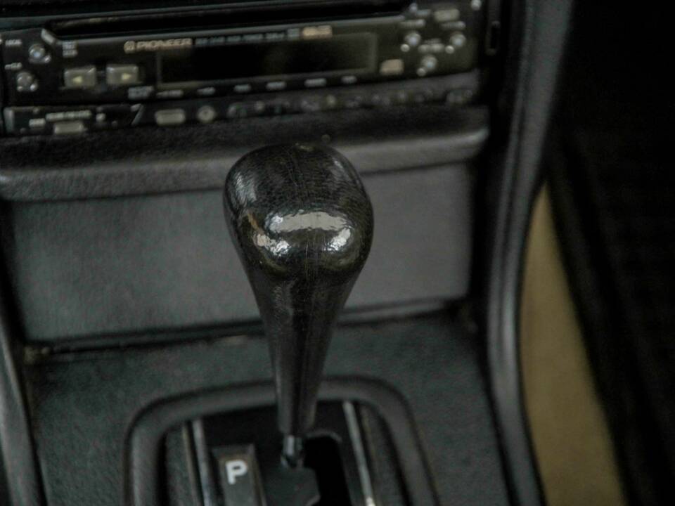 Afbeelding 29/50 van Mercedes-Benz 300 D (1978)