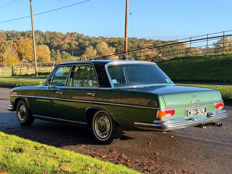 Bild 7/37 von Mercedes-Benz 280 SE 3,5 (1972)