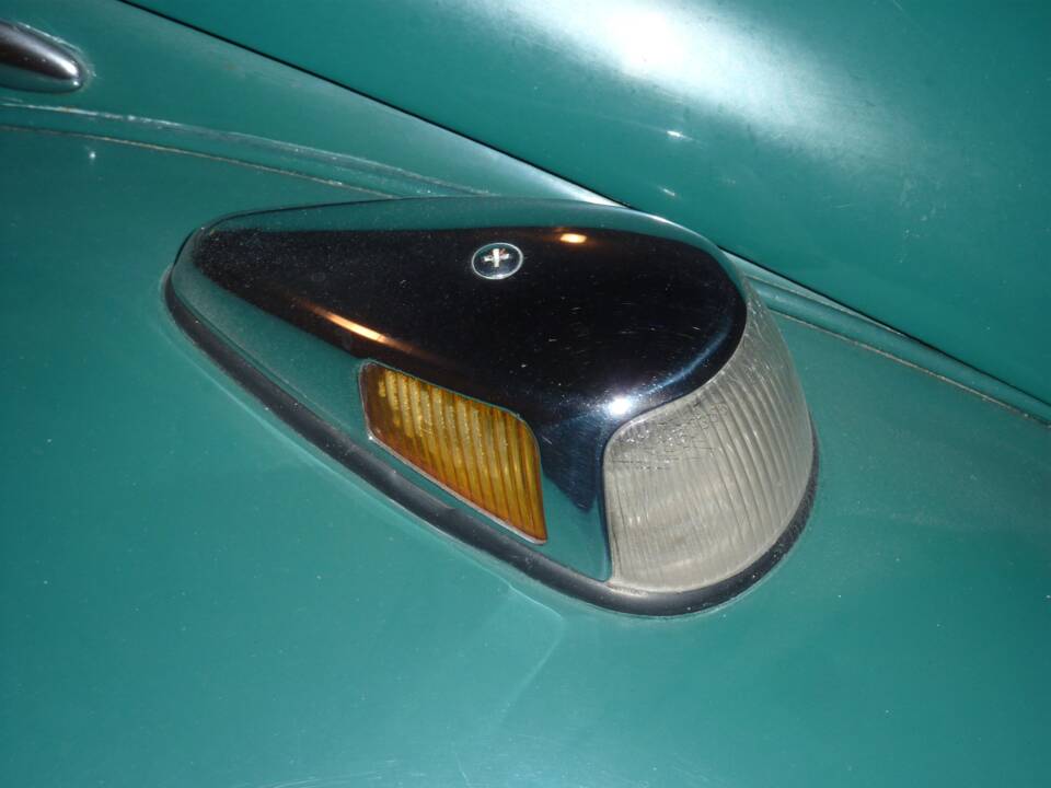 Image 17/81 of Volkswagen Beetle 1200 (1965)