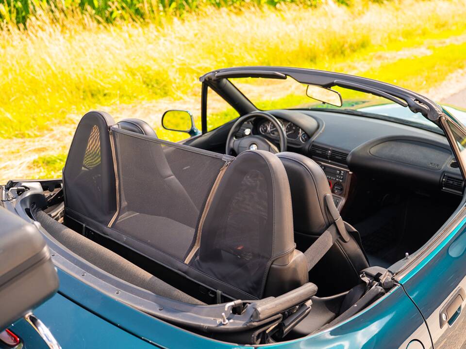 Bild 15/36 von BMW Z3 Roadster 1,8 (1998)