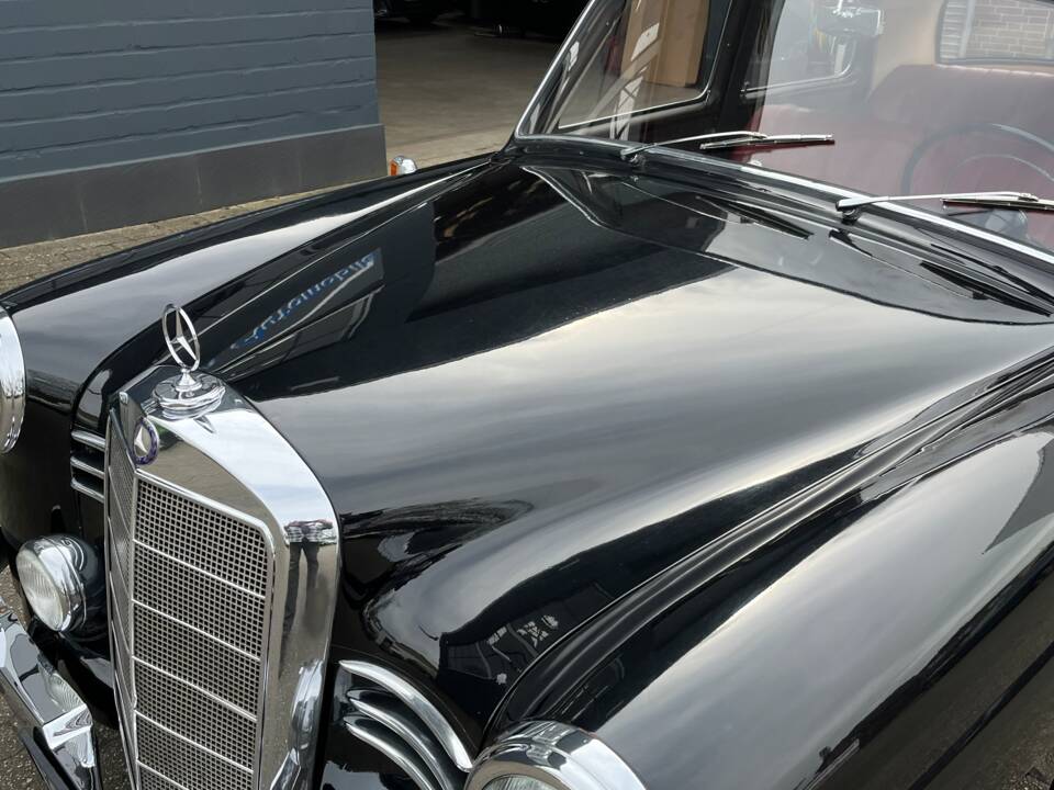 Imagen 37/52 de Mercedes-Benz 180 (1954)