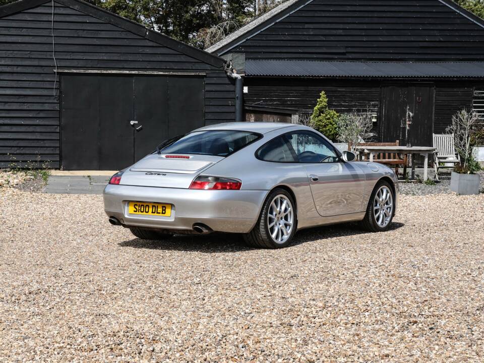 Bild 35/38 von Porsche 911 Carrera (1998)