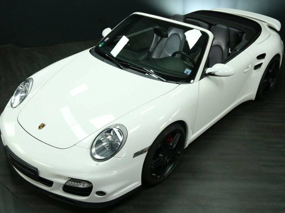 Image 23/30 of Porsche 911 Turbo (2009)