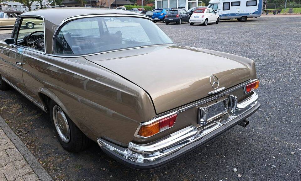 Bild 7/30 von Mercedes-Benz 280 SE 3,5 (1971)