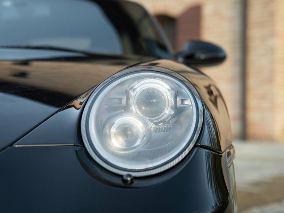 Immagine 27/50 di Porsche 911 Carrera GTS (2011)