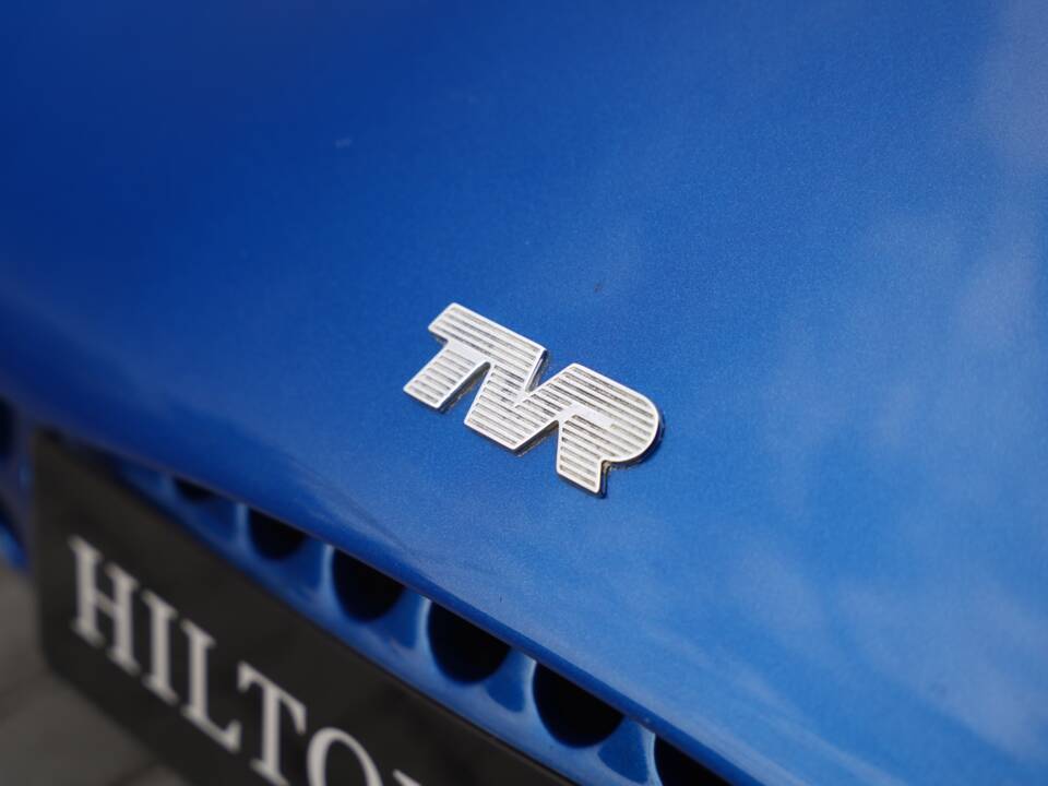 Image 31/50 of TVR Tuscan S (2000)