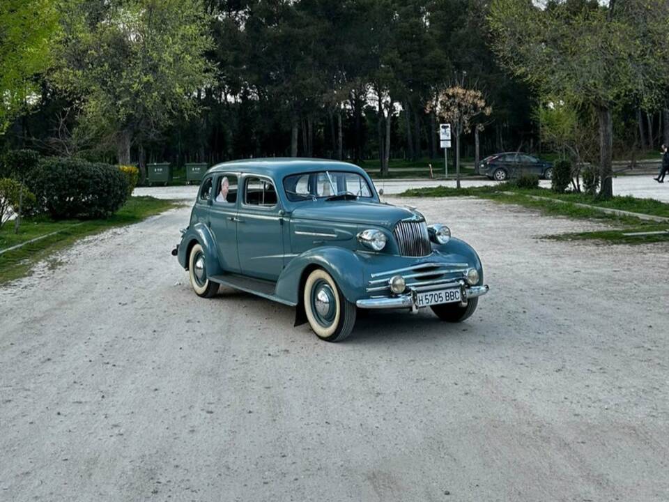 Imagen 2/7 de Chevrolet Master Deluxe (1937)