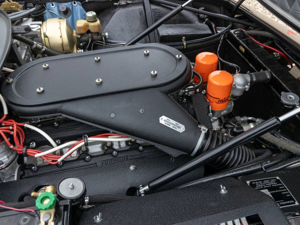 Image 34/50 de Ferrari 365 GTB/4 Daytona (1974)