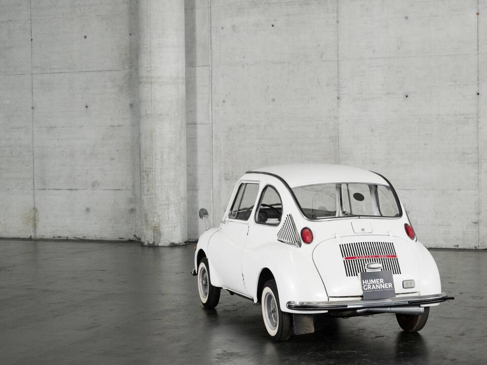 Image 14/48 of Subaru 360 (1970)