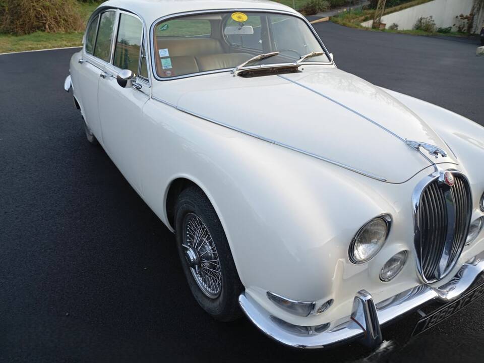 Imagen 3/8 de Jaguar S-Type 3.8 (1966)