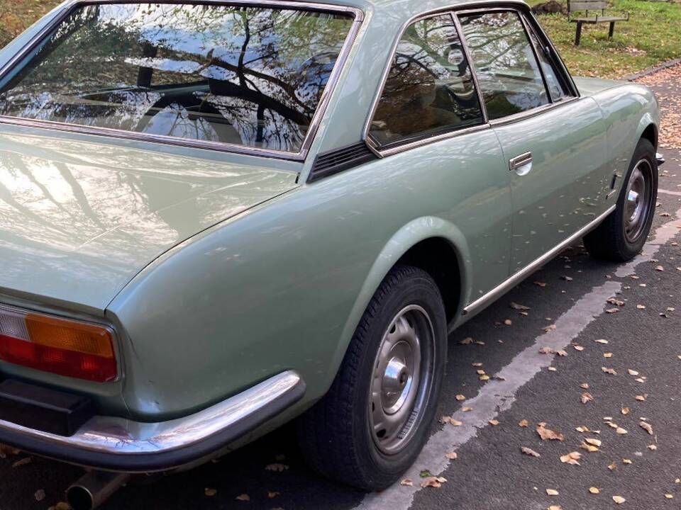 Image 7/7 of Peugeot 504 V6 Coupe (1979)