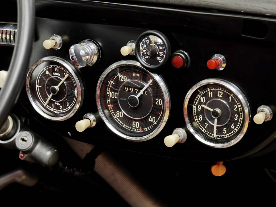 Image 16/21 of Mercedes-Benz 170 Va (1951)