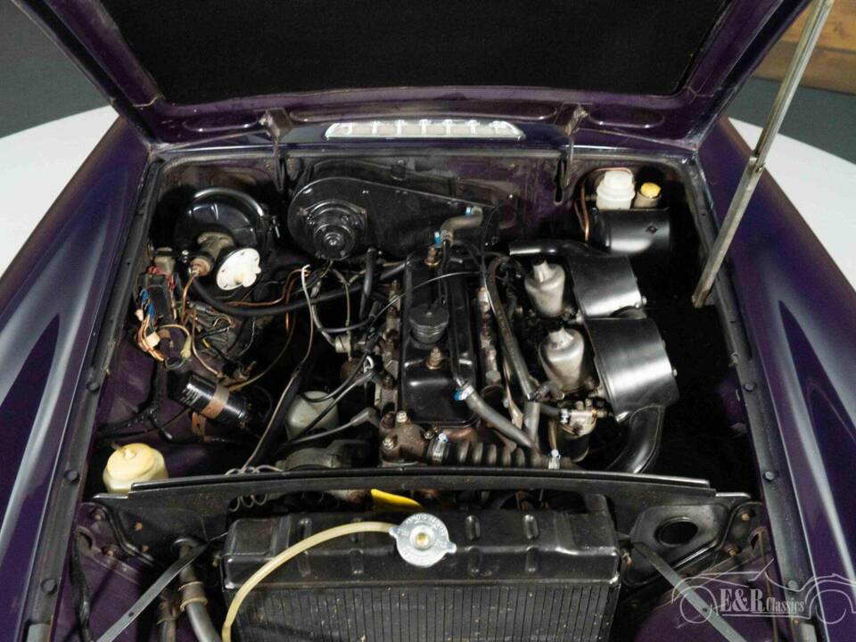 Image 19/19 of MG MGB (1973)
