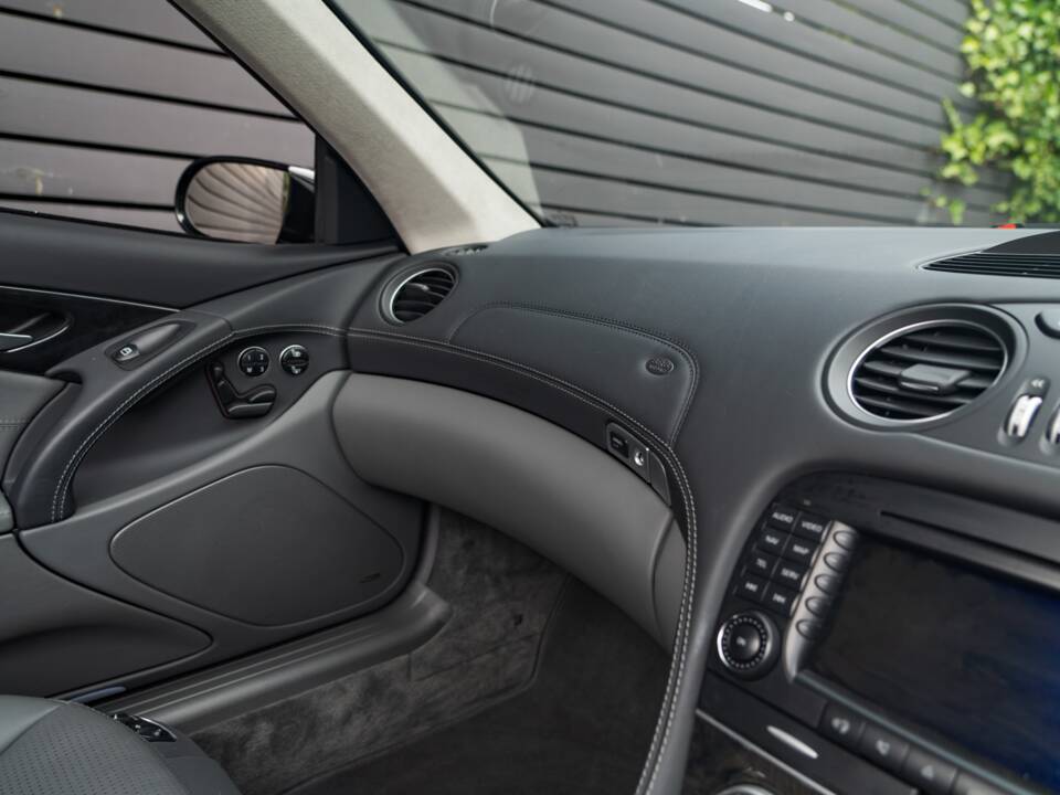 Bild 20/44 von Mercedes-Benz SL 65 AMG (2005)