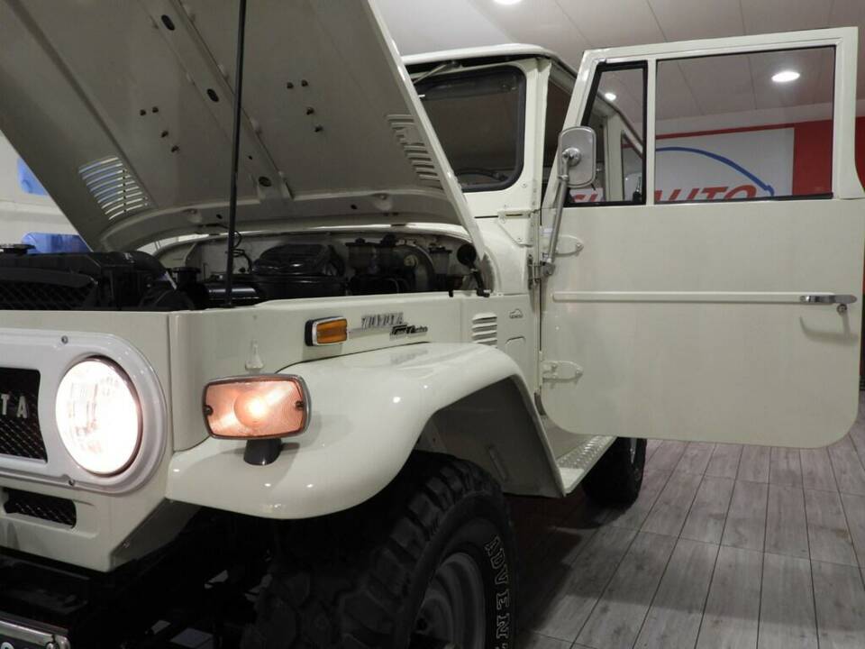 Bild 12/15 von Toyota Landcruiser FJ 40 (1972)