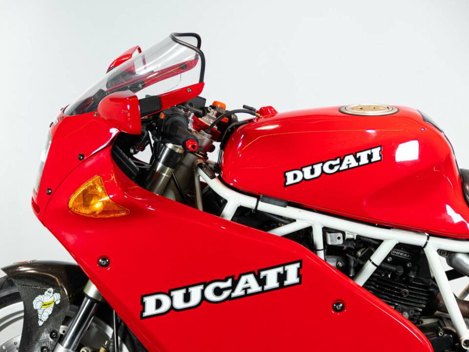 Imagen 17/50 de Ducati DUMMY (1991)