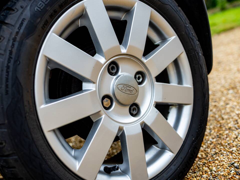 Image 31/50 of Ford Puma 1.7i 16v (2001)