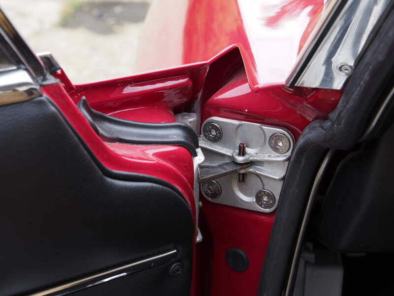 Image 18/49 of Alfa Romeo Giulia 1600 GT Junior (1976)