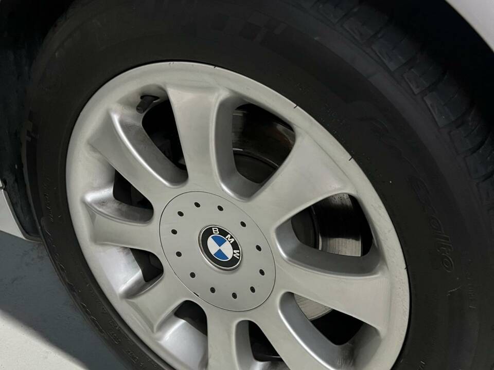 Bild 21/50 von BMW Z3 Coupé 3.0 (2001)