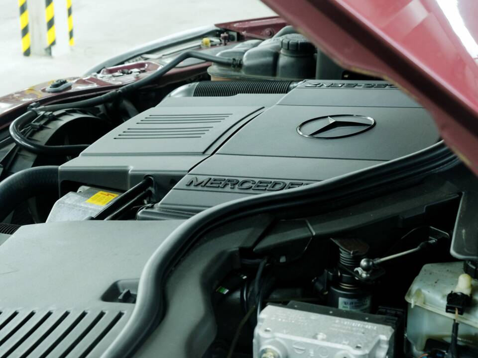Bild 23/50 von Mercedes-Benz CL 420 (1997)