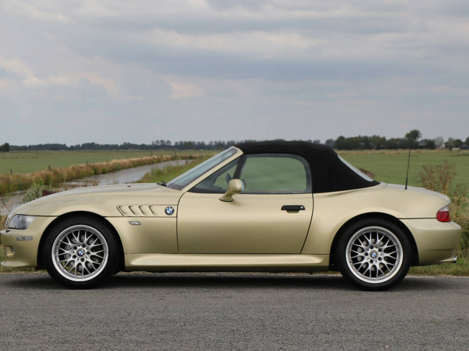 Image 6/50 of BMW Z3 Convertible 3.0 (2000)