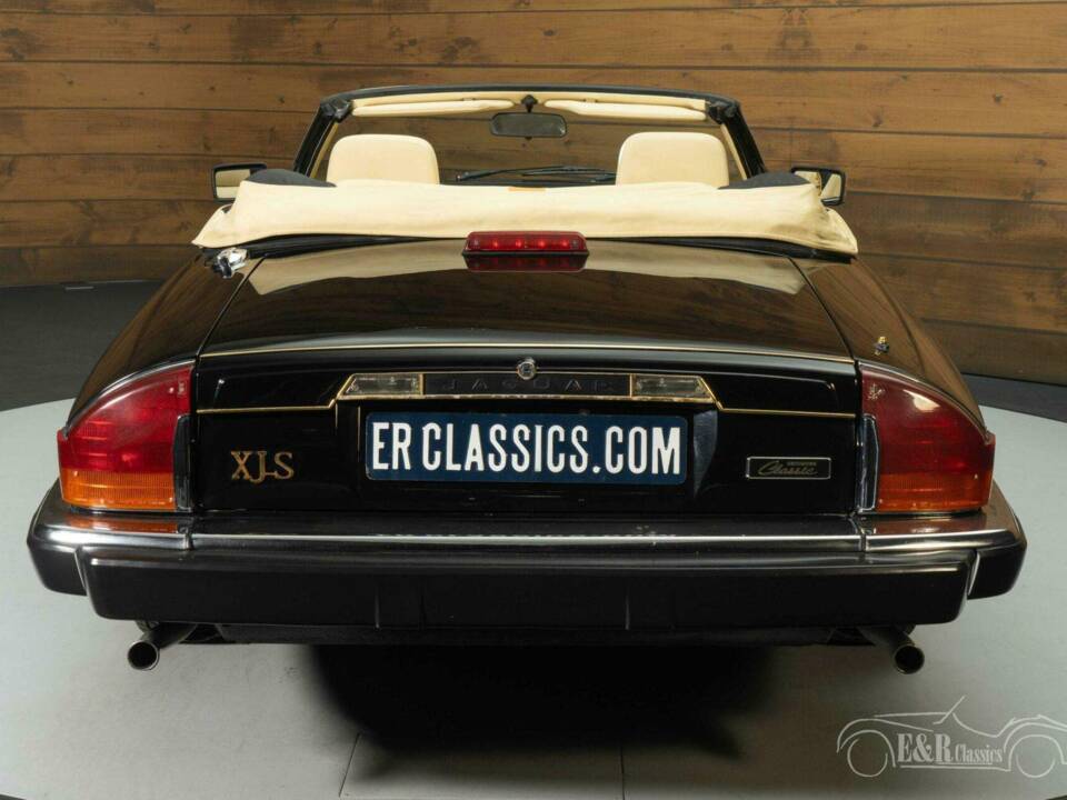 Image 8/19 of Jaguar XJ-S Convertible (1990)