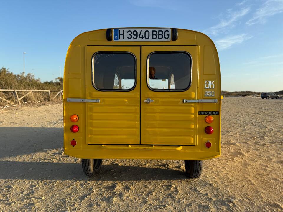 Image 4/11 of Citroën AK 350 (1976)