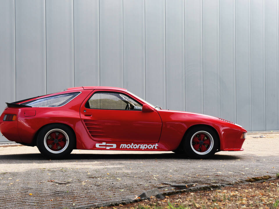 Image 9/52 of Porsche 928 S (1980)