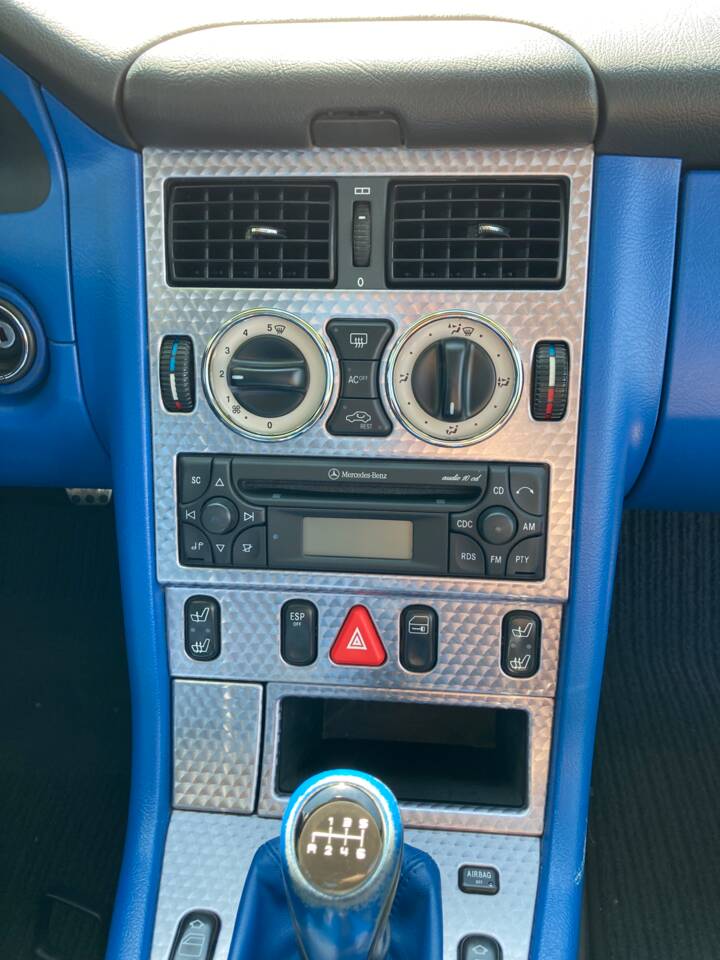 Afbeelding 9/14 van Mercedes-Benz SLK 200 Kompressor (2002)