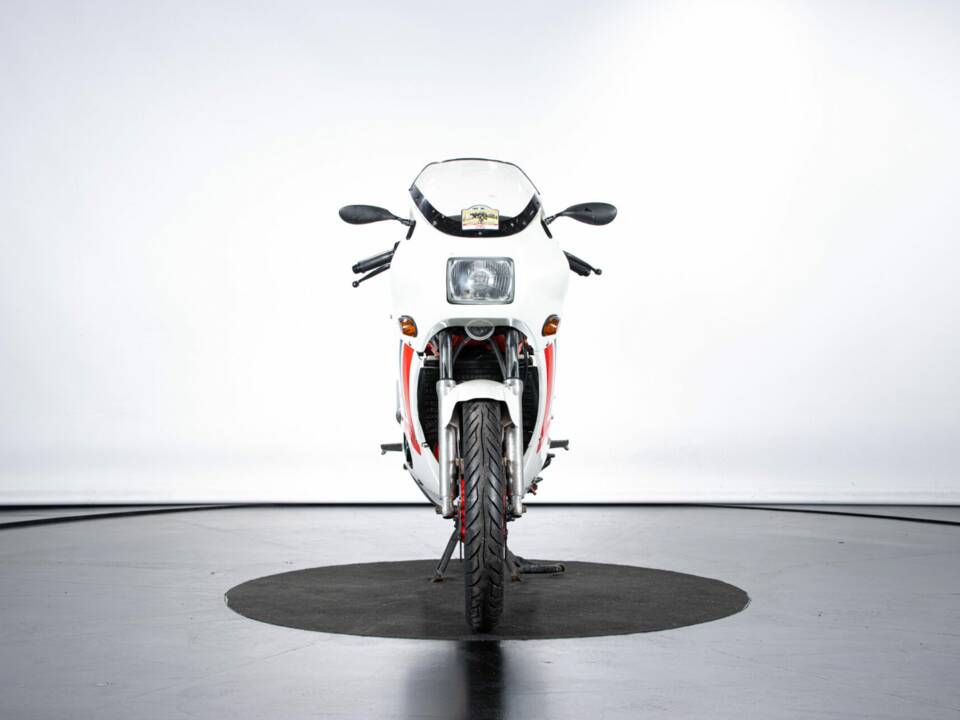 Image 3/50 of Yamaha RD 350 LC (1990)