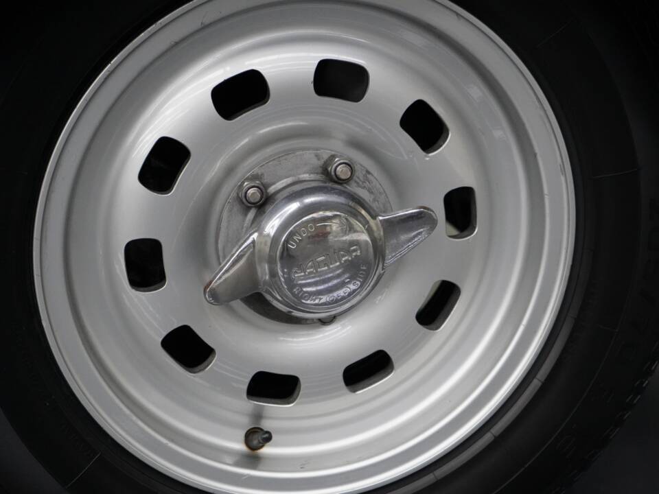 Afbeelding 11/44 van Jaguar E-Type 3.8 (1963)