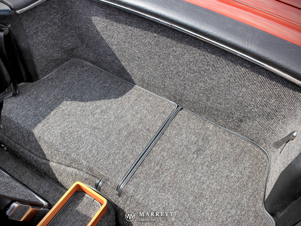 Image 40/70 of Mercedes-Benz 280 SL (1969)