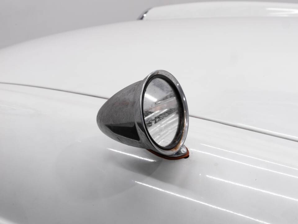 Bild 15/44 von MG MGB GT (1971)