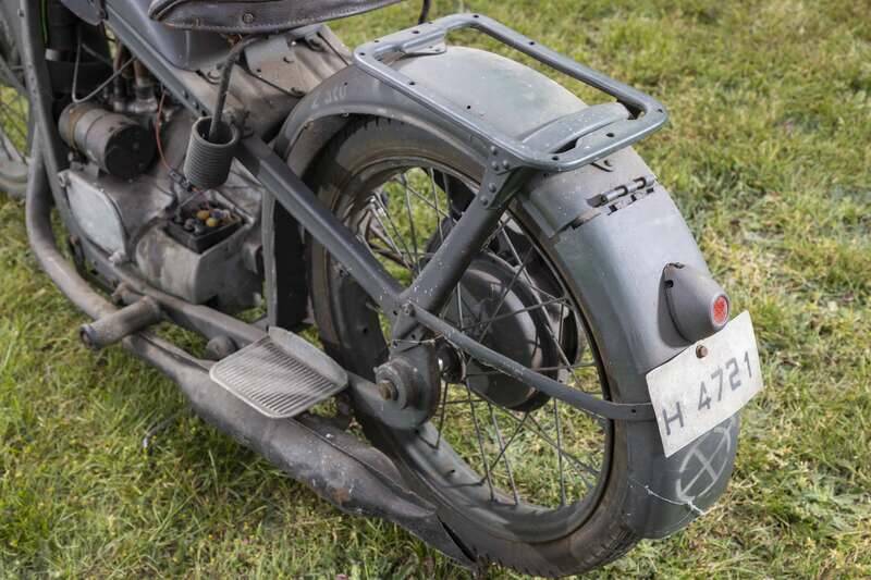 Image 35/41 of BMW R 35 (1938)