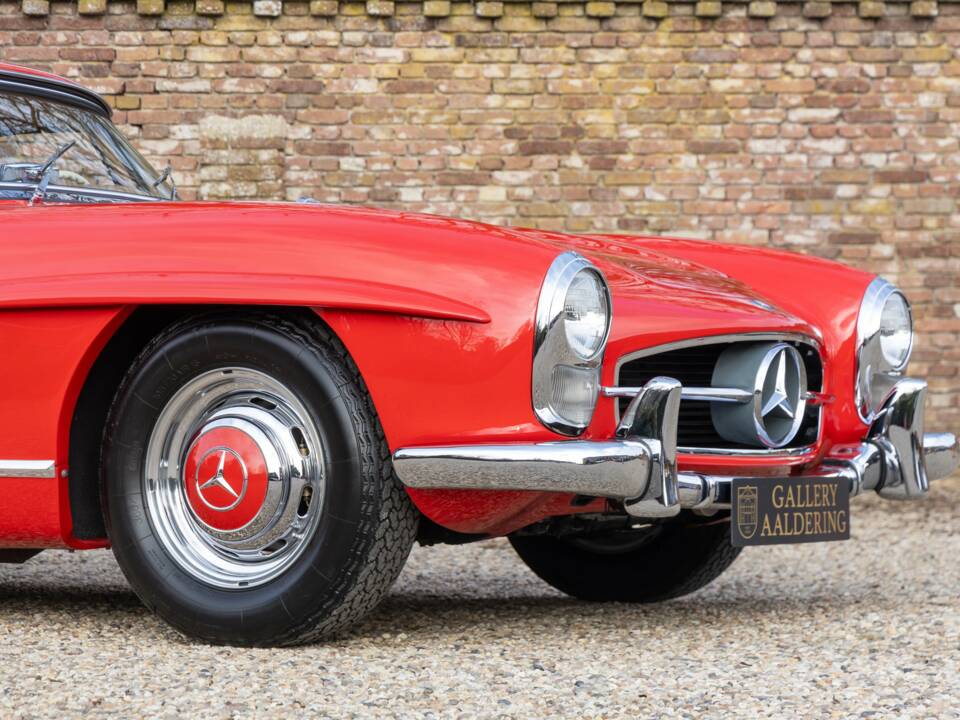 Image 23/50 of Mercedes-Benz 300 SL Roadster (1957)