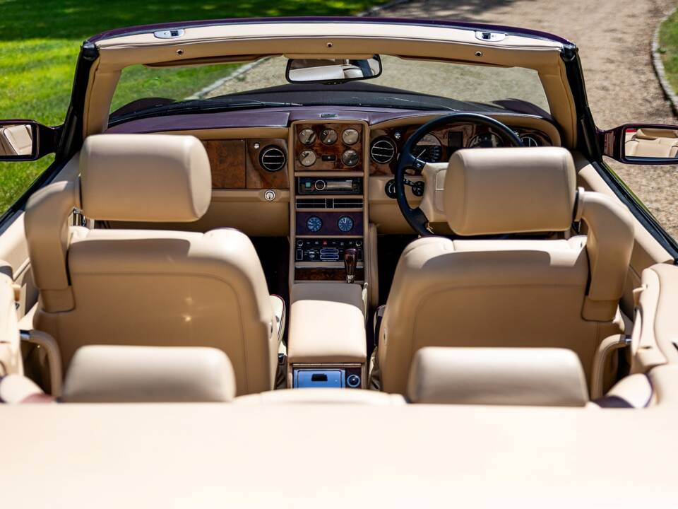 Image 7/46 of Bentley Azure (1997)
