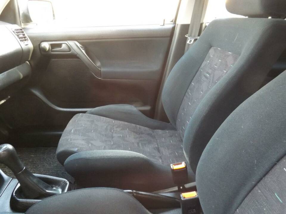 Bild 16/50 von Volkswagen Golf III 2.0 16V GTI (1993)