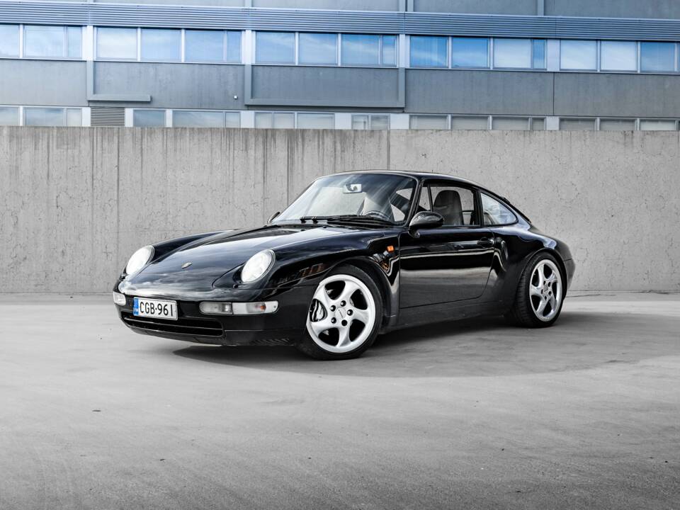 Immagine 1/41 di Porsche 911 Carrera 4 (1995)